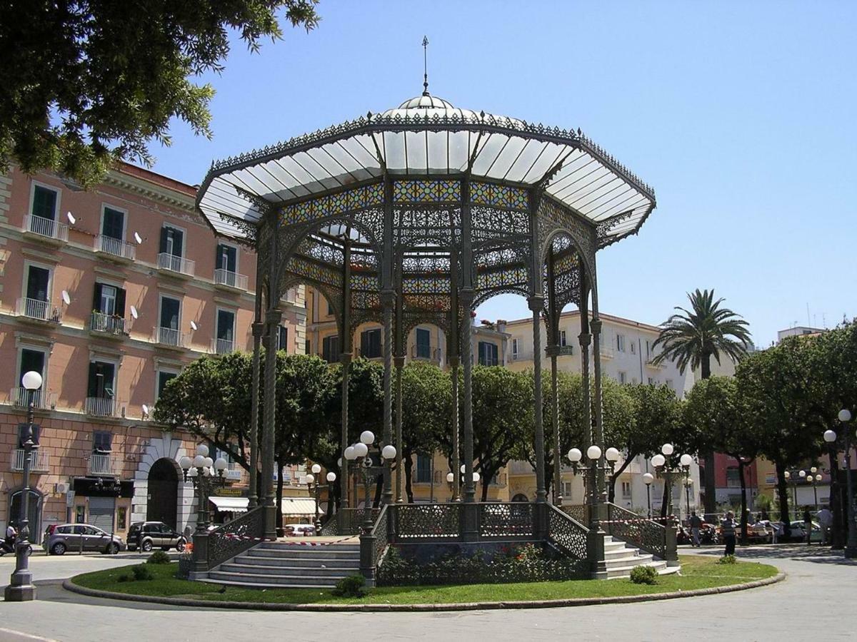 Palazzo San Francesco Hotel Castellammare di Stabia Exterior foto